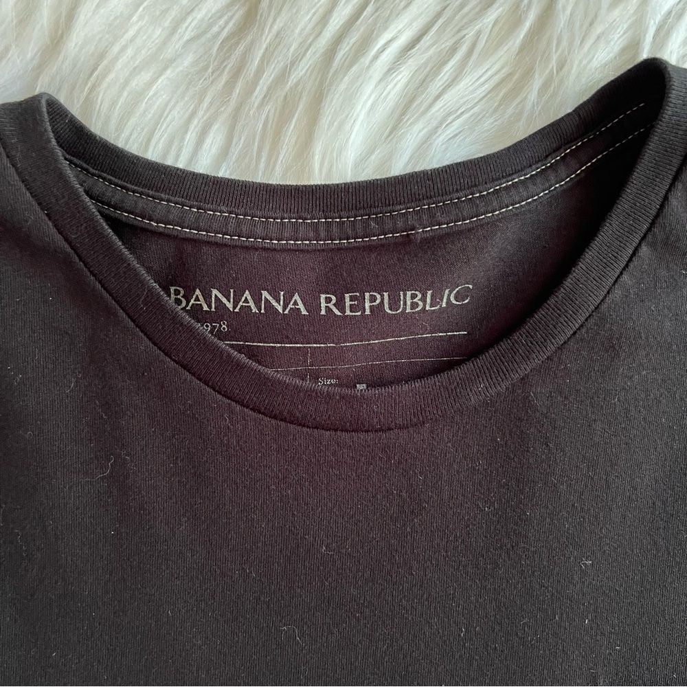 Men’s Banana Republic  Black Tee Size Large - Picture 3 of 3